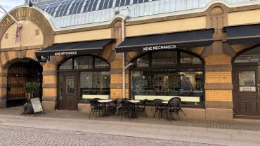 Wine Mechanics Saluhallen, a wine bar in Gothenburg, Sweden.