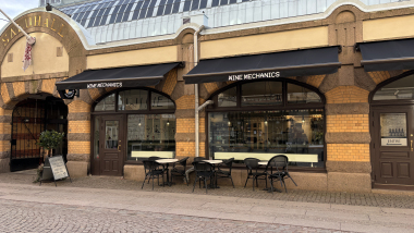 Wine Mechanics Saluhallen, a wine bar in Gothenburg, Sweden.