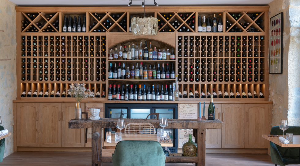 Ja'ayl, a restaurant in Fourques-sur-Garonne, France.