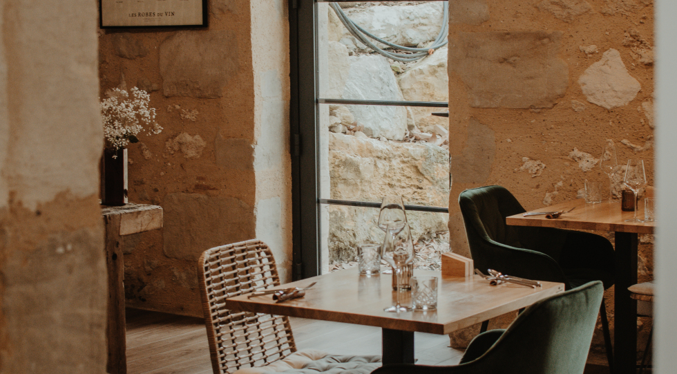 Ja'ayl, a restaurant in Fourques-sur-Garonne, France.