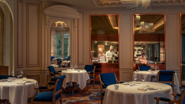 Restaurant Espadon, a restaurant in Paris, France.