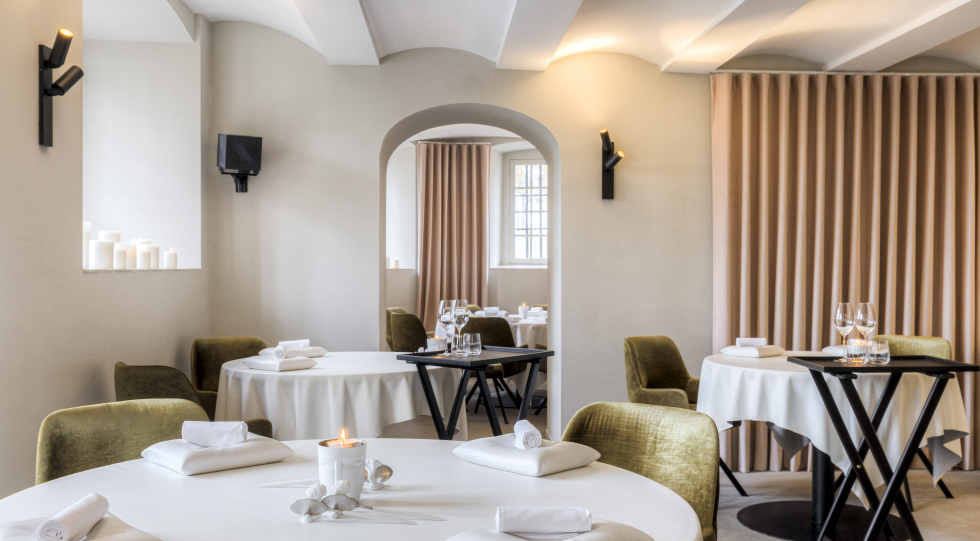 Restaurant Kasteel Heemstede, a restaurant in Houten, Netherlands.