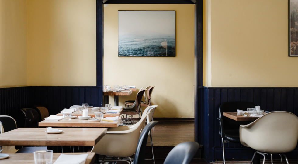 Restaurant Chairs, a restaurant in Frankfurt, Germany.