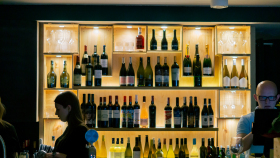 Uniesienie Wine Bar, a wine bar in Poznan, Poland.