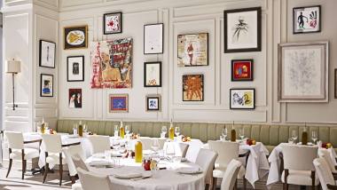 Interior of LPM Restaurant & Bar, Miami, USA.