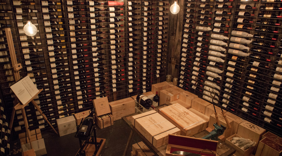 Chez Smith, a restaurant and wine bar in Zürich, Switzerland.