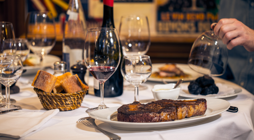 Restaurant Brigitte, a restaurant in 17th arr, Paris, France.