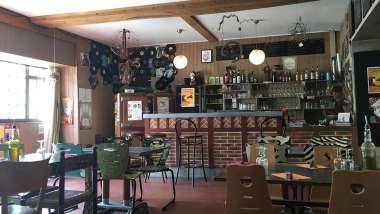 Auberge du Layon, a wine bar in Rablay-sur-Layon, France.