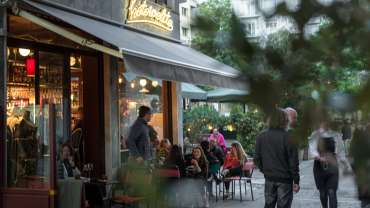 Heteroclito, a wine bar in Athens, Greece.