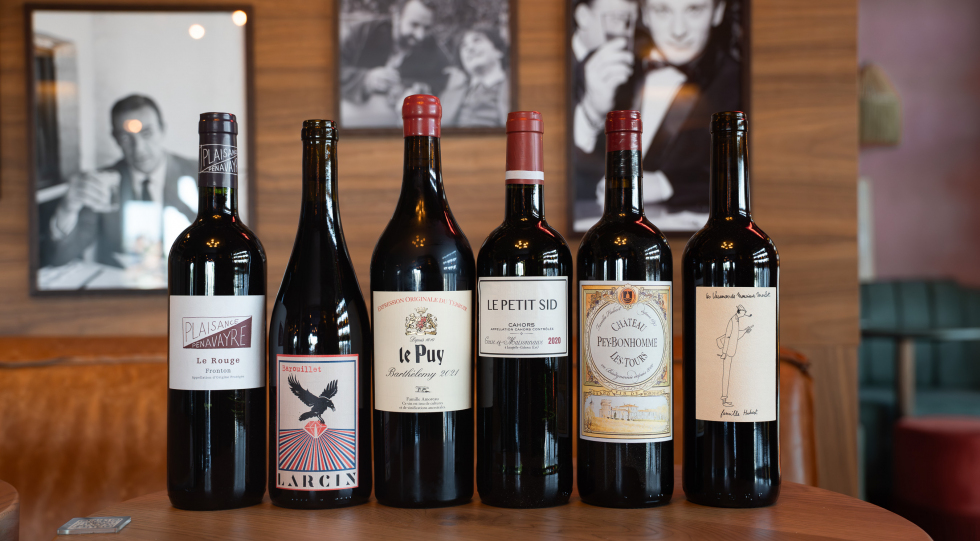Cornichon, a wine bar in Bordeaux, France.