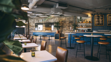 Easy Does It, a wine bar in Chicago, USA.