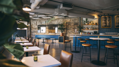 Easy Does It, a wine bar in Chicago, USA.