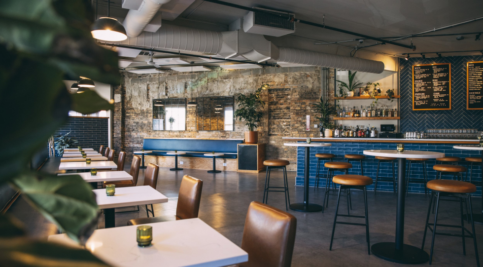 Easy Does It, a wine bar in Chicago, USA.