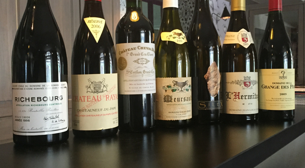 Les Glycines Hôtel & Spa bottle shot.