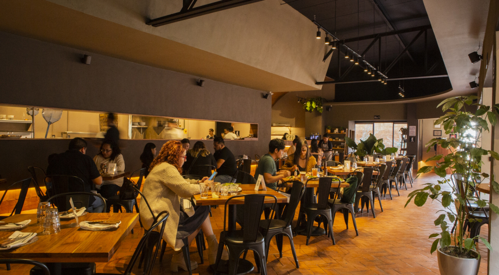 Interior of Pizzerìa Nolita, Toluca, Mexico.