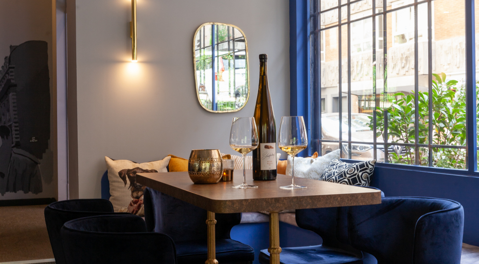 St-Germain Wine Bar, a wine bar in Madrid, Spain.
