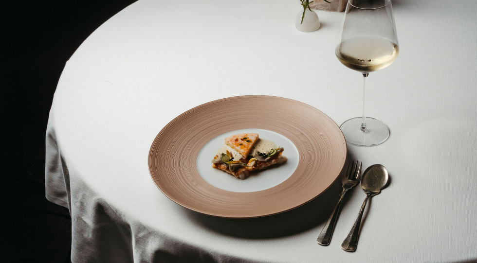 Table view at Grand Bistro at de Echoput hotel, Hoog Soeren, Netherlands.