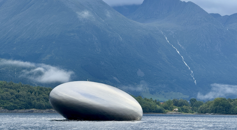 Restaurant Iris, a restaurant in Hardanger Fjord, Norway.