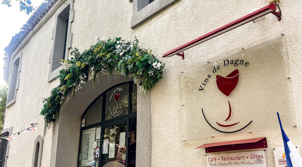 Vins de Dagne, a restaurant in Val-de-Dagne, France.