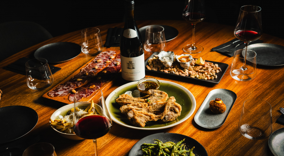 Serralunga Wine Bar, a restaurant and wine bar in Valencia, Spain.