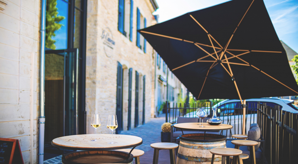 Caveau de L'hotel les Charmes, a wine bar in Meursault, France.