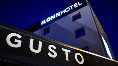 Exterior of Gusto restaurant, Poznan, Poland.