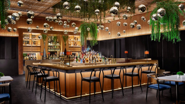Bar at Aqua, Anantara Siam Hotel, Bangkok, Thailand.