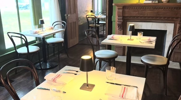 Spaghett, a wine bar in Charlotte, USA.