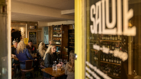 SALUTE | wine & food, a wine bar in Odense, Denmark.