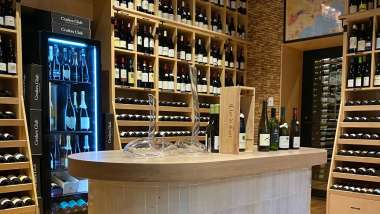 The interior of the restaurant and wine bar at The Crafers Hotel in Crafers, South Australia.