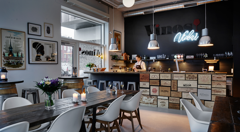 Vinøs, a wine bar and restaurant in København K, Denmark.