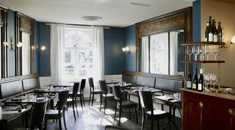 Interior of Bistrot de la Comédie, Nante, France.