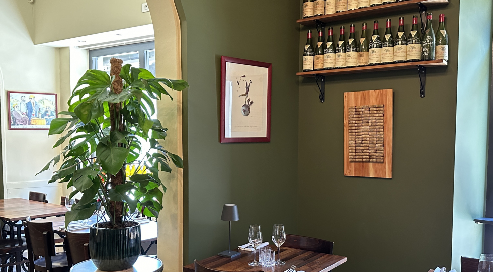 Interior of restaurant and wine bar Les Bouteilles, Nantes, France.