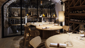 Interior of Noé, Paris, Francxe.