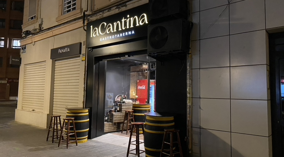 La Cantina Gastrotberna, a wine bar and restaurant in Valencia, Spain.