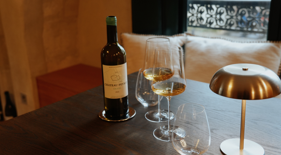 La Belle Cave Club , a wine bar in Bordeaux, France.