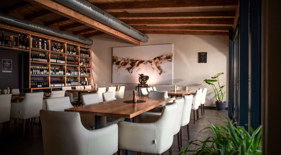 Kellervinothek Dafner, a wine bar and restaurant in Austria.