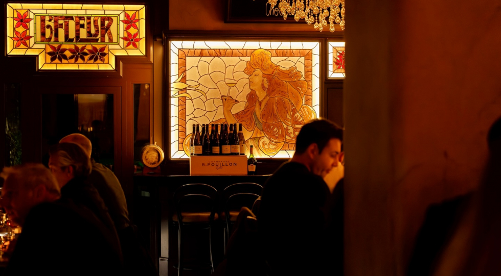 L’Fleur Bar, a wine bar in Prague, Czech Republic.
