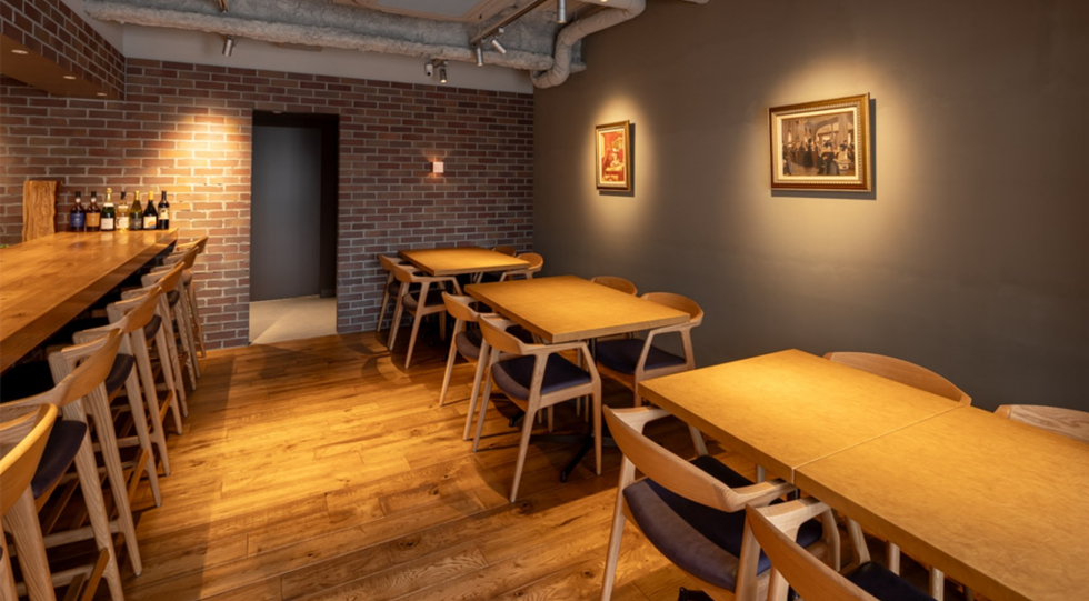Pompette, a restaurant in Osaka, Japan.