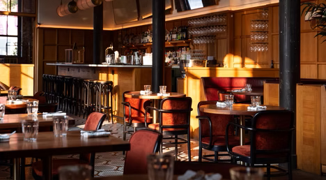 Le Crocodile, a restaurant in New York City, USA.
