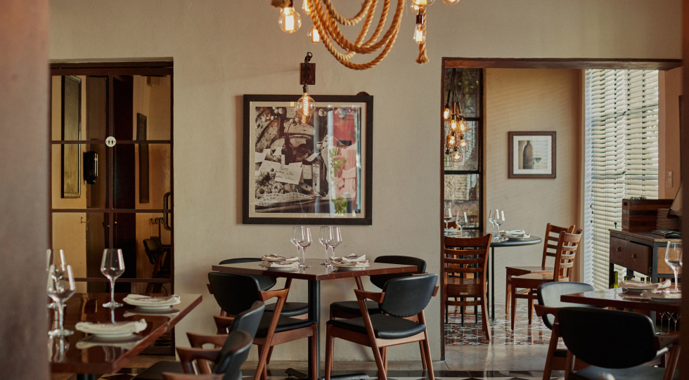 Enoteca Oliva, a wine bar in Mérida, Mexico.