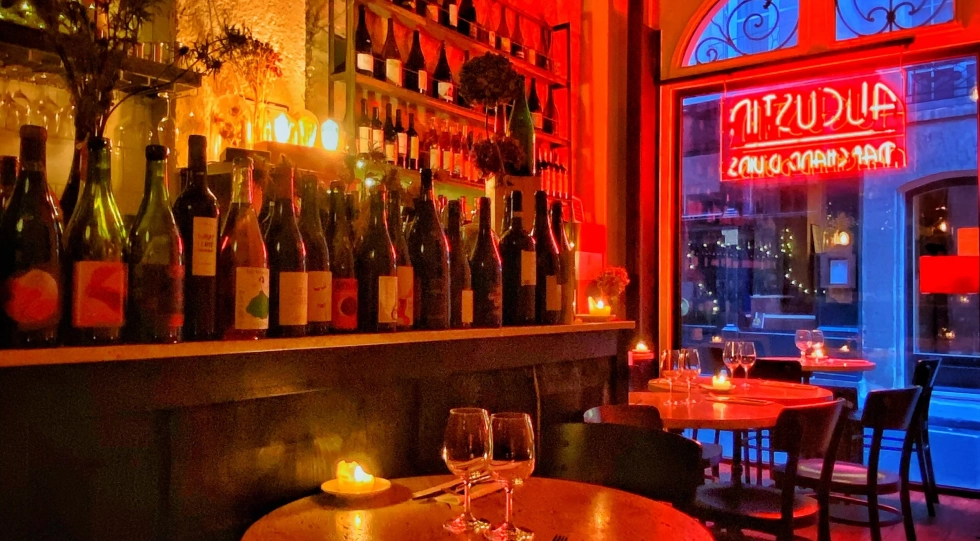 Augustin Marchand d’Vins, a wine bar in 6th arr, Paris, France.
