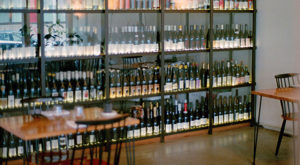 4850, a wine bar and restaurant in Amsterdam, Netherlands.
