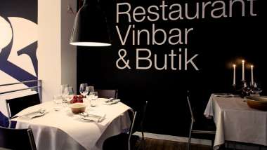 Restaurant ET, a restaurant and wine bar in Aarhus, Denmark.